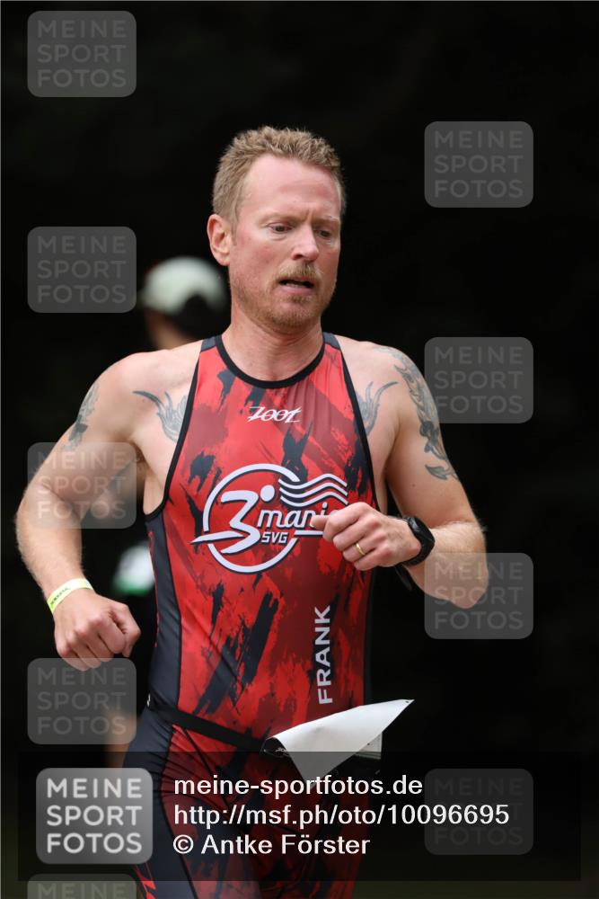 30.08.2026 - Elbe Triathlon Hamburg Antke Förster http://msf.ph/oto/10096695 30.08.2026 10:21:00 Laufen 3 meine-sportfotos.de