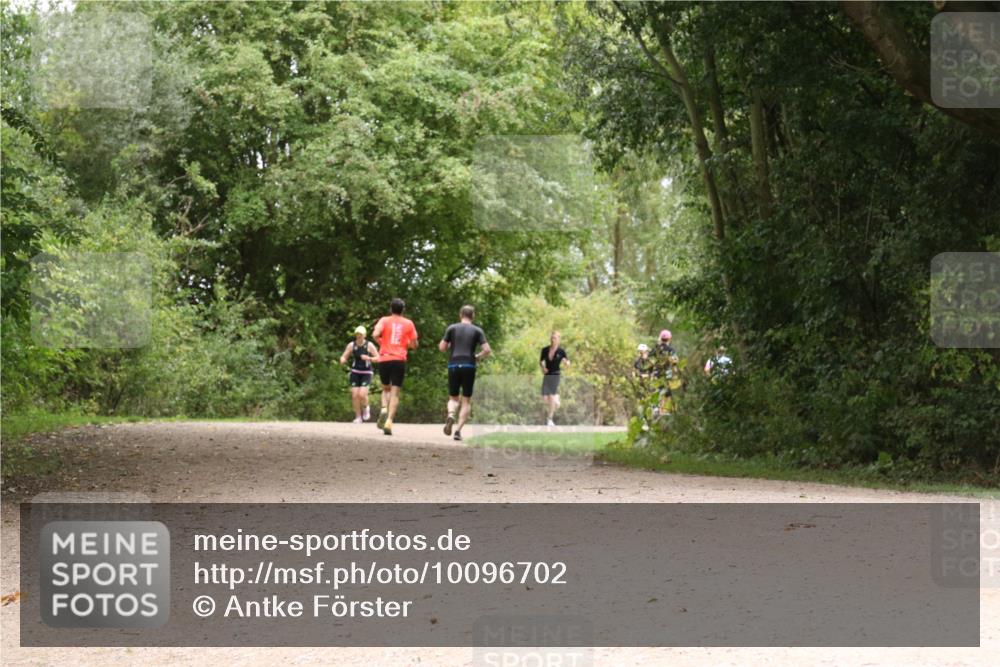 30.08.2026 - Elbe Triathlon Hamburg Antke Förster http://msf.ph/oto/10096702 30.08.2026 10:26:17 Laufen  meine-sportfotos.de