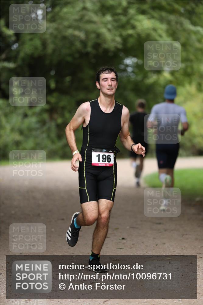 30.08.2026 - Elbe Triathlon Hamburg Antke Förster http://msf.ph/oto/10096731 30.08.2026 10:21:52 Laufen 196 meine-sportfotos.de