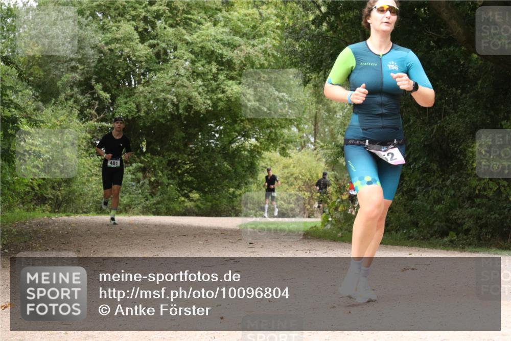 30.08.2026 - Elbe Triathlon Hamburg Antke Förster http://msf.ph/oto/10096804 30.08.2026 10:27:49 Laufen 481 meine-sportfotos.de