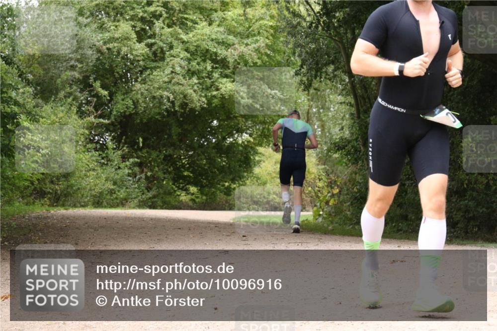 30.08.2026 - Elbe Triathlon Hamburg Antke Förster http://msf.ph/oto/10096916 30.08.2026 10:29:48 Laufen  meine-sportfotos.de