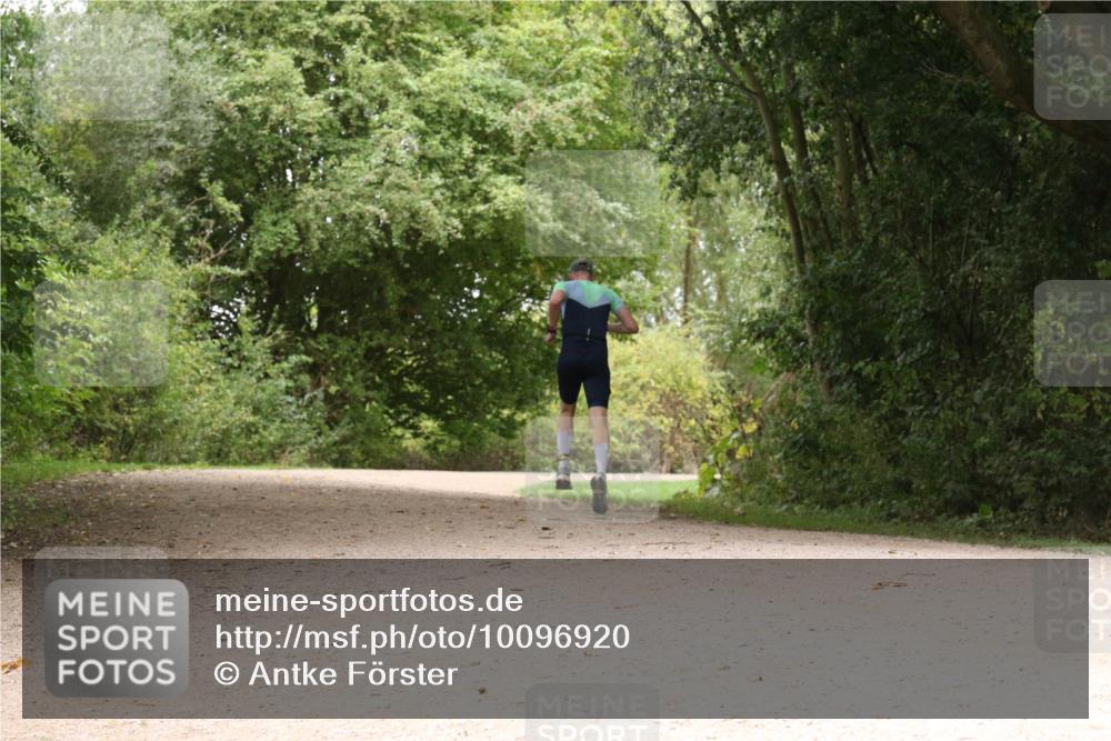 30.08.2026 - Elbe Triathlon Hamburg Antke Förster http://msf.ph/oto/10096920 30.08.2026 10:29:49 Laufen  meine-sportfotos.de
