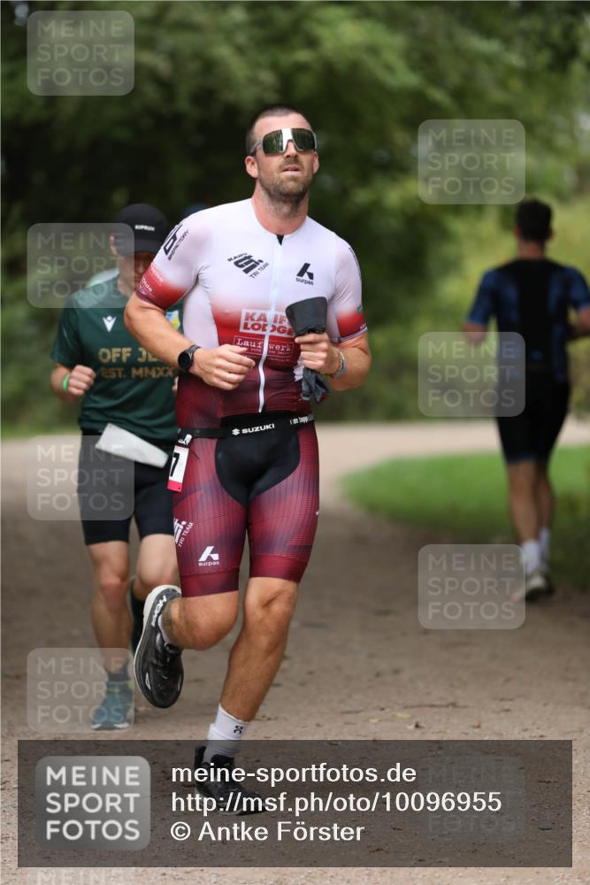 30.08.2026 - Elbe Triathlon Hamburg Antke Förster http://msf.ph/oto/10096955 30.08.2026 10:25:42 Laufen  meine-sportfotos.de