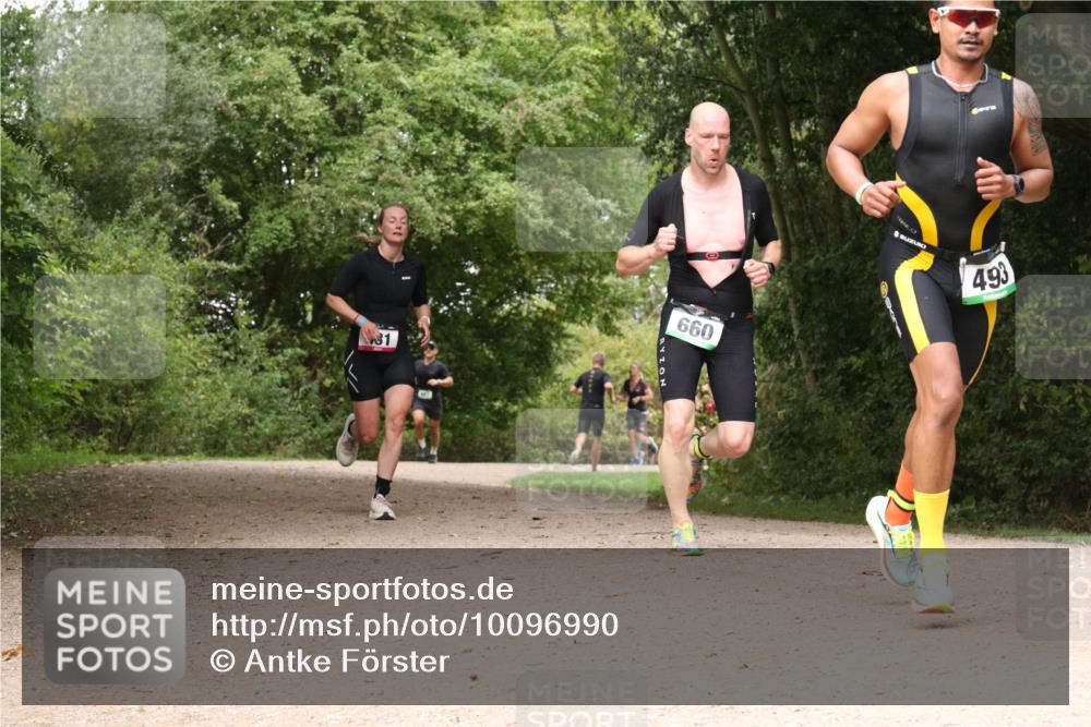 30.08.2026 - Elbe Triathlon Hamburg Antke Förster http://msf.ph/oto/10096990 30.08.2026 10:30:48 Laufen 31, 660, 493 meine-sportfotos.de