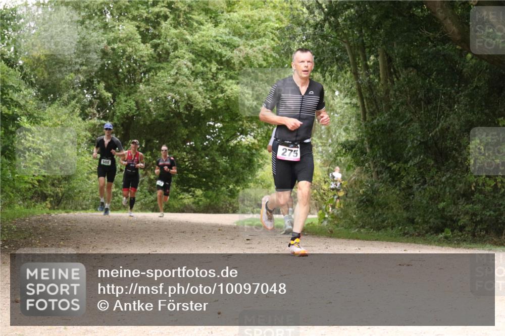 30.08.2026 - Elbe Triathlon Hamburg Antke Förster http://msf.ph/oto/10097048 30.08.2026 10:31:50 Laufen 588, 275 meine-sportfotos.de