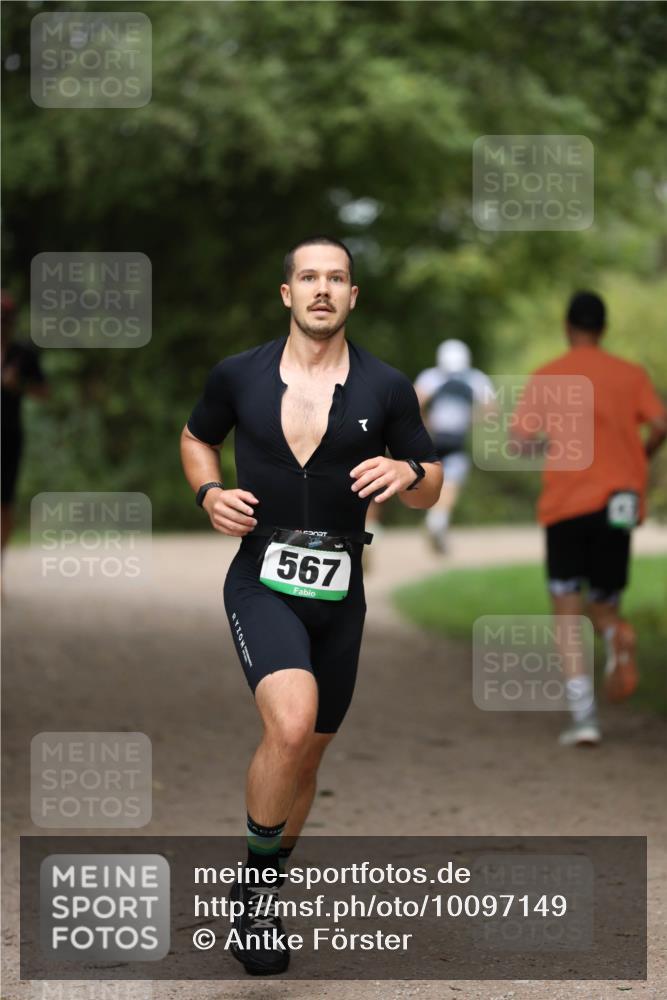 30.08.2026 - Elbe Triathlon Hamburg Antke Förster http://msf.ph/oto/10097149 30.08.2026 10:28:29 Laufen 567 meine-sportfotos.de