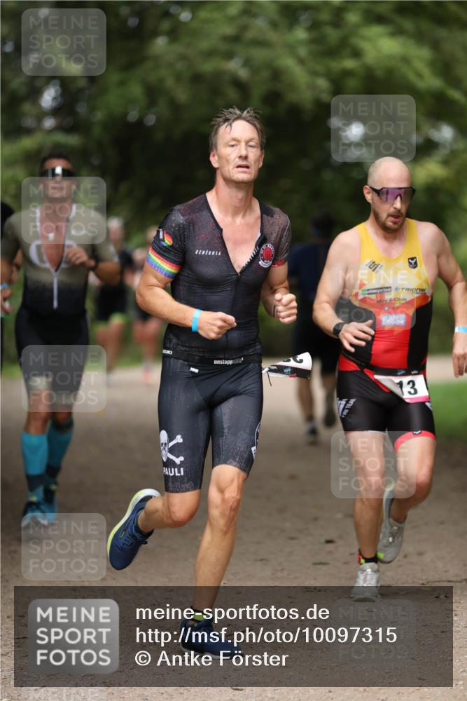 30.08.2026 - Elbe Triathlon Hamburg Antke Förster http://msf.ph/oto/10097315 30.08.2026 10:31:03 Laufen 13 meine-sportfotos.de