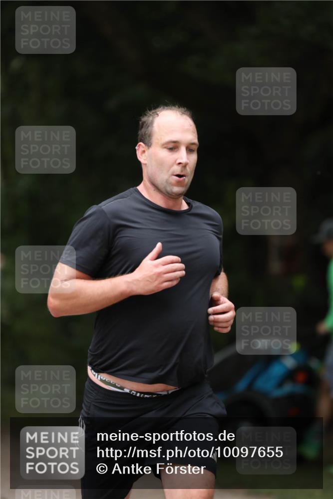 30.08.2026 - Elbe Triathlon Hamburg Antke Förster http://msf.ph/oto/10097655 30.08.2026 10:35:35 Laufen  meine-sportfotos.de