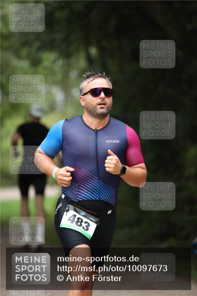 30.08.2026 - Elbe Triathlon Hamburg Antke Förster http://msf.ph/oto/10097673 30.08.2026 10:35:53 Laufen 483 meine-sportfotos.de