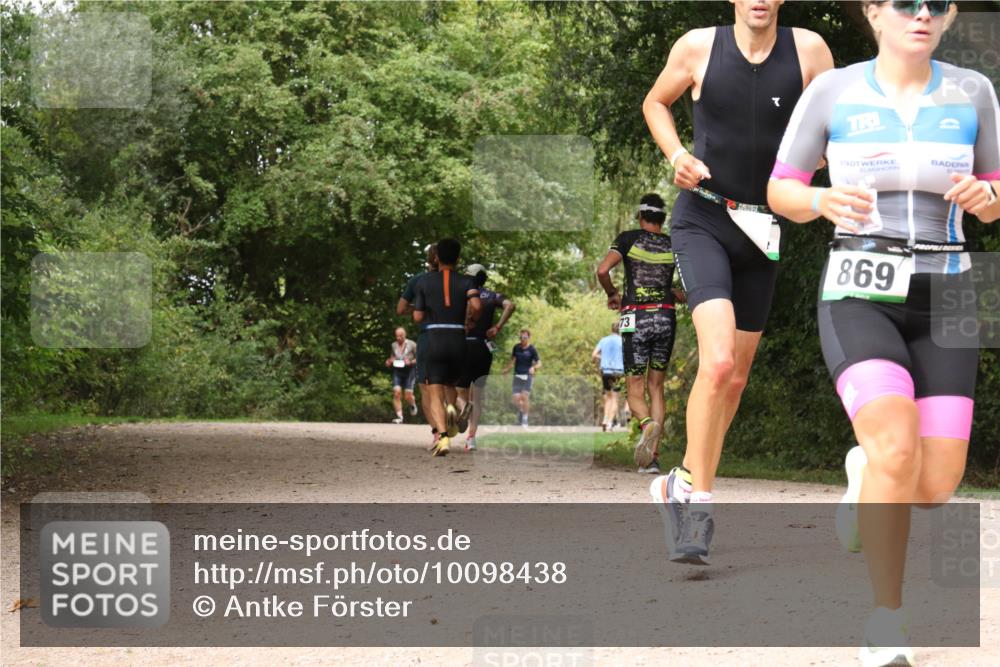 30.08.2026 - Elbe Triathlon Hamburg Antke Förster http://msf.ph/oto/10098438 30.08.2026 10:46:31 Laufen 73, 869 meine-sportfotos.de