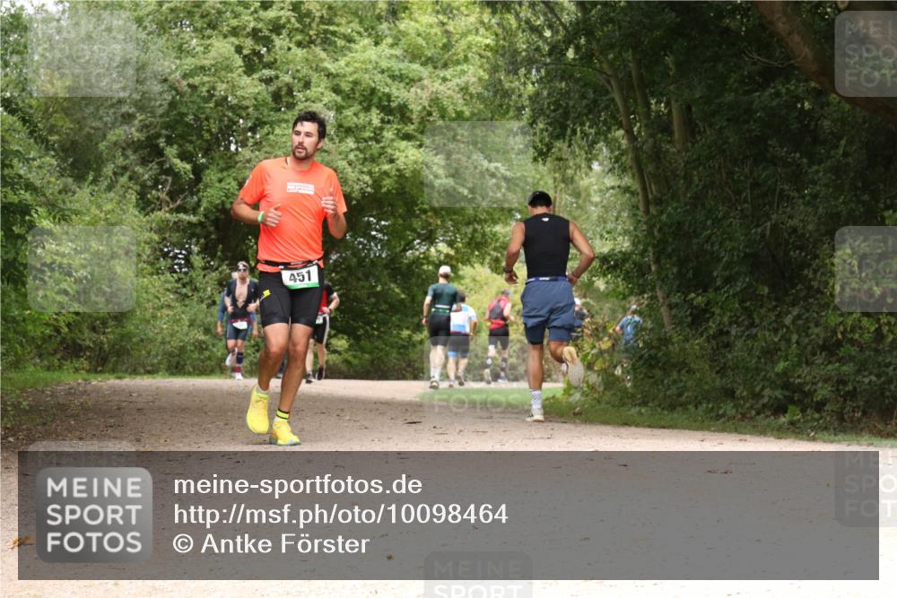 30.08.2026 - Elbe Triathlon Hamburg Antke Förster http://msf.ph/oto/10098464 30.08.2026 10:46:51 Laufen 451 meine-sportfotos.de