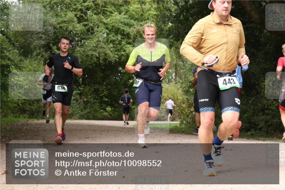 30.08.2026 - Elbe Triathlon Hamburg Antke Förster http://msf.ph/oto/10098552 30.08.2026 10:47:47 Laufen 21, 636, 80, 443 meine-sportfotos.de
