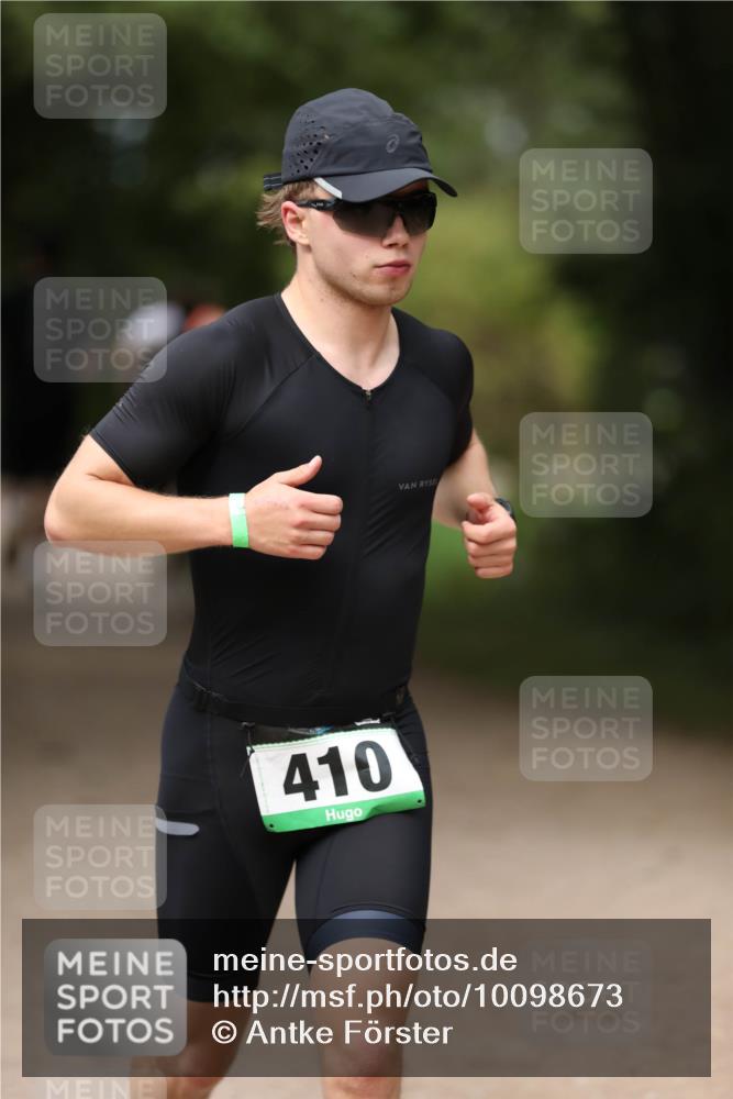 30.08.2026 - Elbe Triathlon Hamburg Antke Förster http://msf.ph/oto/10098673 30.08.2026 10:45:52 Laufen 410 meine-sportfotos.de