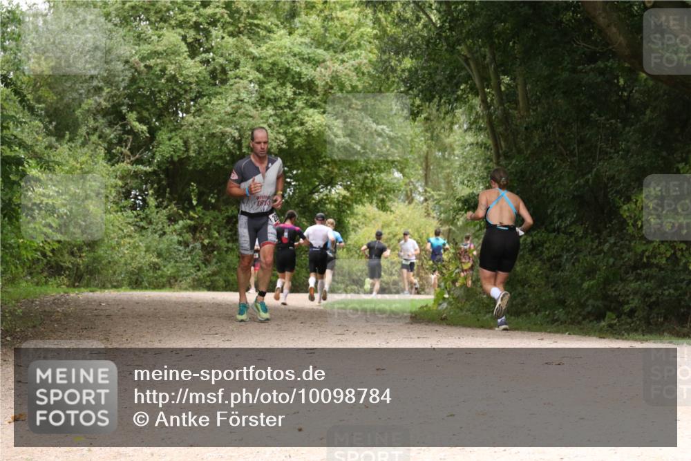 30.08.2026 - Elbe Triathlon Hamburg Antke Förster http://msf.ph/oto/10098784 30.08.2026 10:50:24 Laufen 1816, 20 meine-sportfotos.de