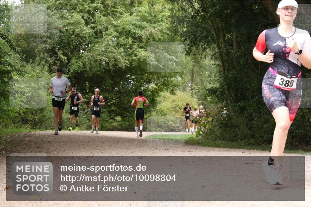 30.08.2026 - Elbe Triathlon Hamburg Antke Förster http://msf.ph/oto/10098804 30.08.2026 10:50:37 Laufen 403, 766, 389 meine-sportfotos.de