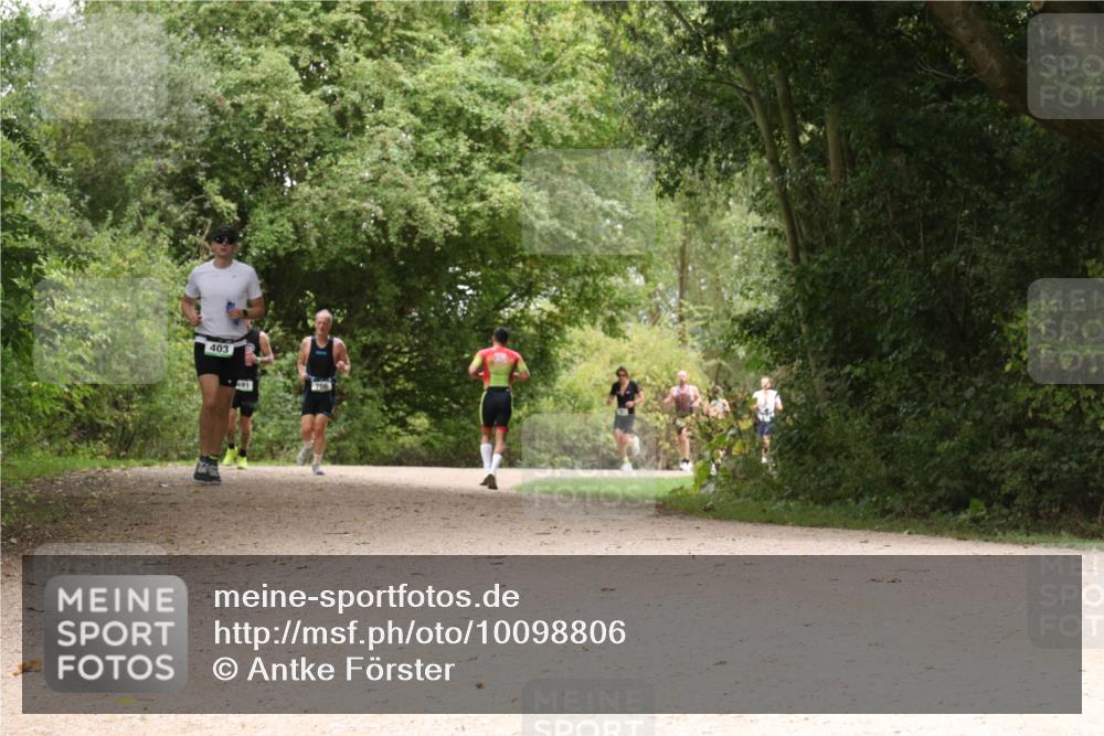30.08.2026 - Elbe Triathlon Hamburg Antke Förster http://msf.ph/oto/10098806 30.08.2026 10:50:37 Laufen 403, 491, 766 meine-sportfotos.de