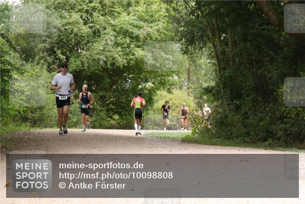 30.08.2026 - Elbe Triathlon Hamburg Antke Förster http://msf.ph/oto/10098808 30.08.2026 10:50:38 Laufen 403, 756 meine-sportfotos.de