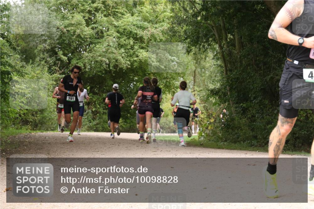 30.08.2026 - Elbe Triathlon Hamburg Antke Förster http://msf.ph/oto/10098828 30.08.2026 10:50:47 Laufen 791, 4 meine-sportfotos.de