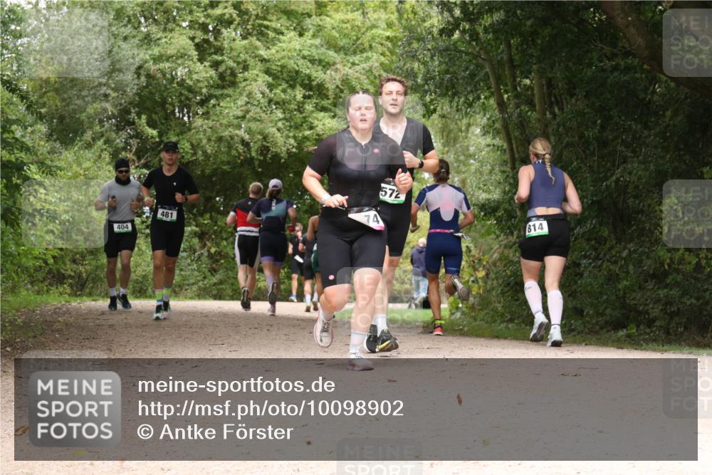 30.08.2026 - Elbe Triathlon Hamburg Antke Förster http://msf.ph/oto/10098902 30.08.2026 10:51:46 Laufen 404, 481, 74, 572, 814 meine-sportfotos.de