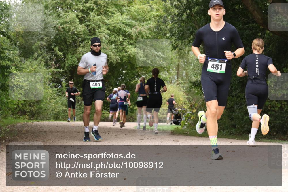 30.08.2026 - Elbe Triathlon Hamburg Antke Förster http://msf.ph/oto/10098912 30.08.2026 10:51:50 Laufen 404, 917, 14, 481 meine-sportfotos.de