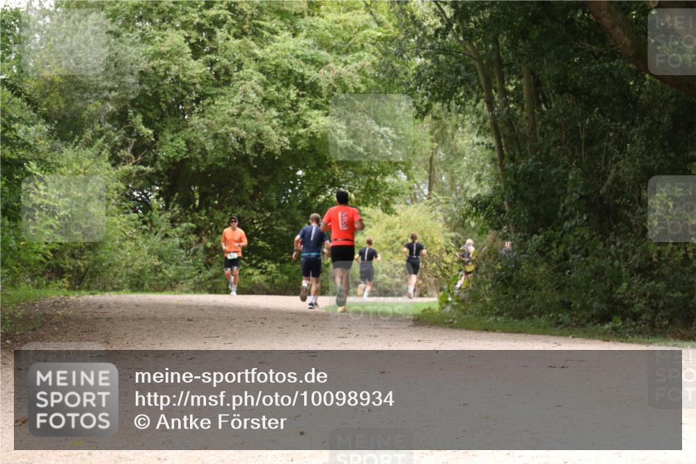 30.08.2026 - Elbe Triathlon Hamburg Antke Förster http://msf.ph/oto/10098934 30.08.2026 10:52:01 Laufen  meine-sportfotos.de