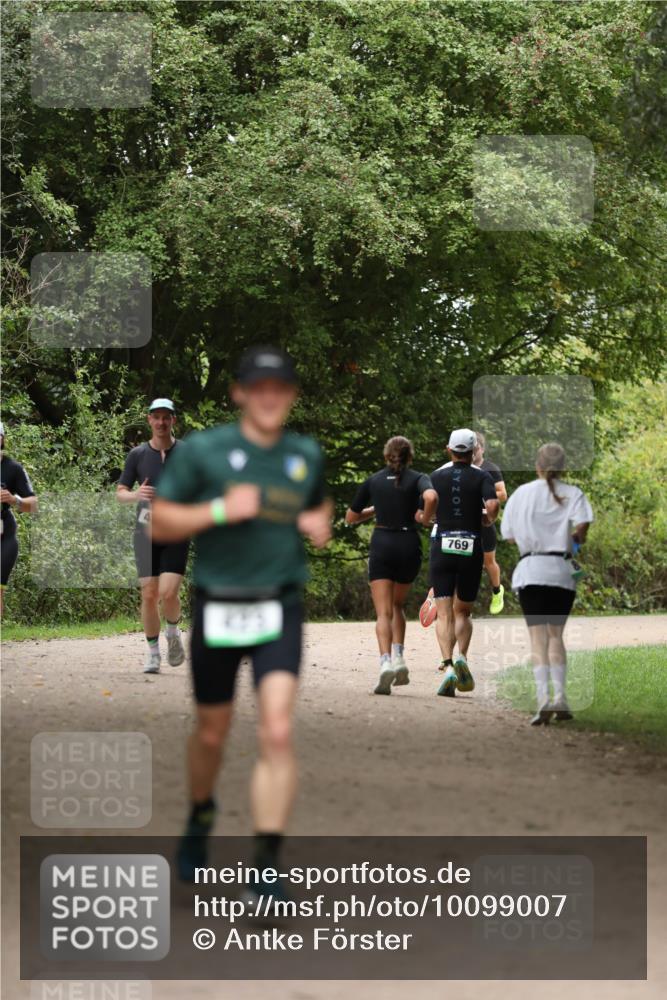 30.08.2026 - Elbe Triathlon Hamburg Antke Förster http://msf.ph/oto/10099007 30.08.2026 10:49:37 Laufen 769 meine-sportfotos.de