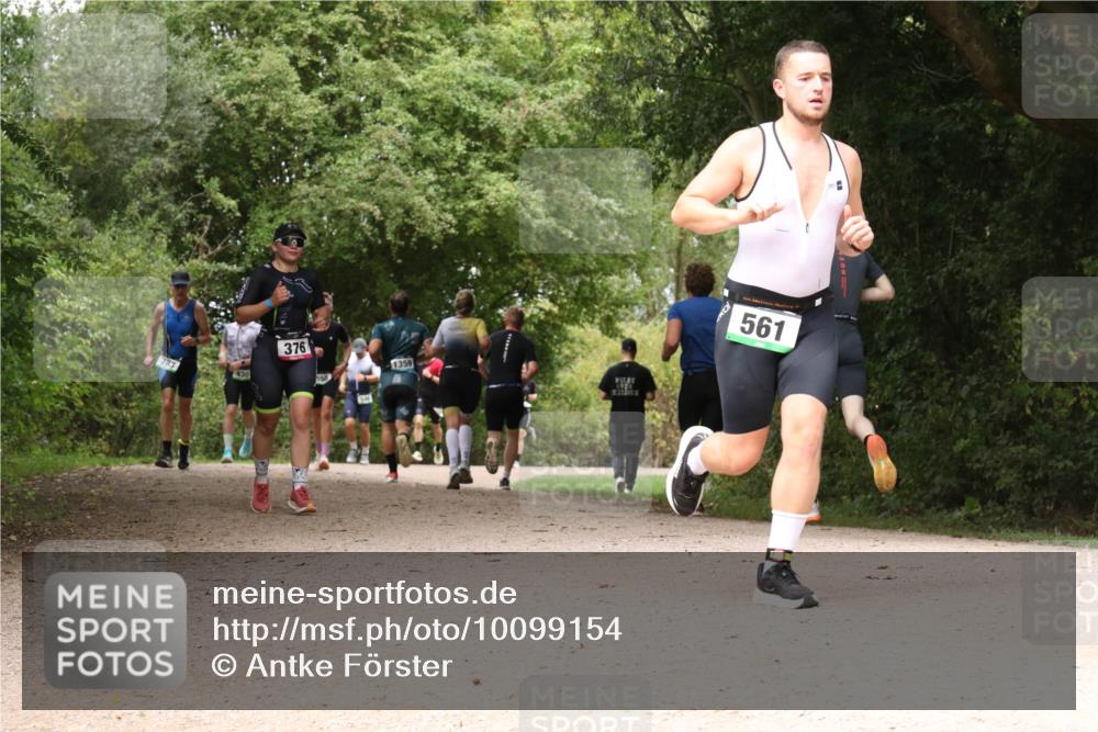 30.08.2026 - Elbe Triathlon Hamburg Antke Förster http://msf.ph/oto/10099154 30.08.2026 10:54:36 Laufen 783, 430, 376, 1359, 561 meine-sportfotos.de