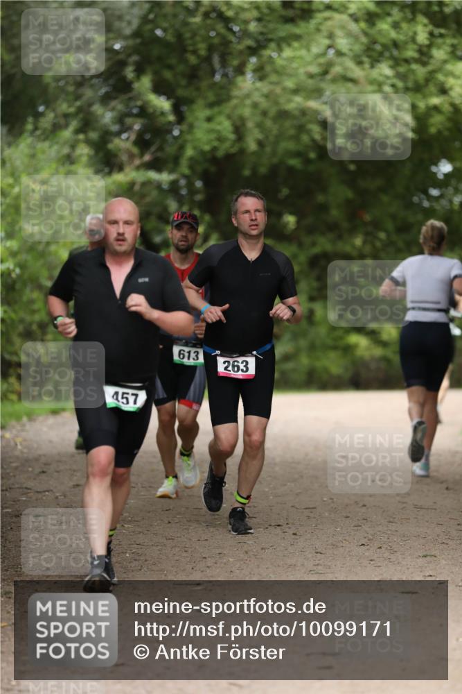 30.08.2026 - Elbe Triathlon Hamburg Antke Förster http://msf.ph/oto/10099171 30.08.2026 10:51:03 Laufen 457, 0, 613, 263 meine-sportfotos.de
