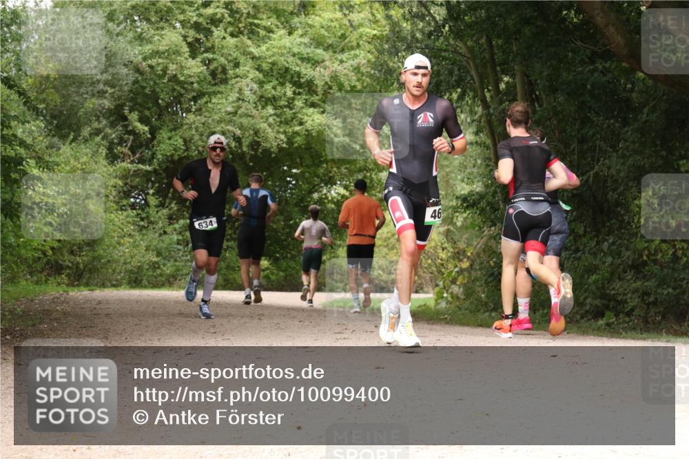 30.08.2026 - Elbe Triathlon Hamburg Antke Förster http://msf.ph/oto/10099400 30.08.2026 10:57:39 Laufen 634, 46 meine-sportfotos.de