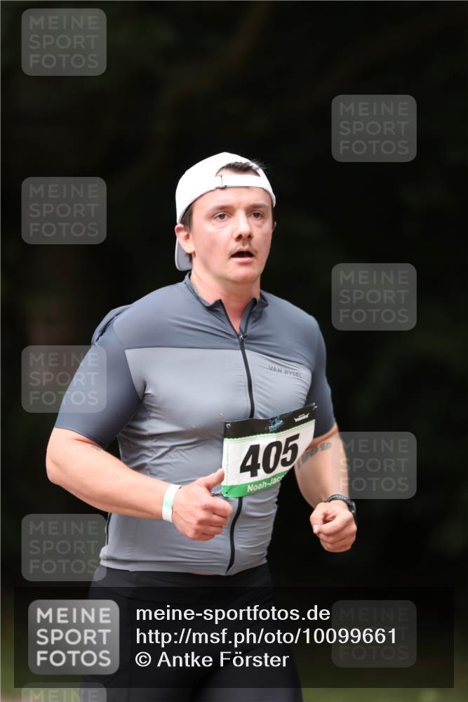 30.08.2026 - Elbe Triathlon Hamburg Antke Förster http://msf.ph/oto/10099661 30.08.2026 10:57:10 Laufen 405, 1 meine-sportfotos.de