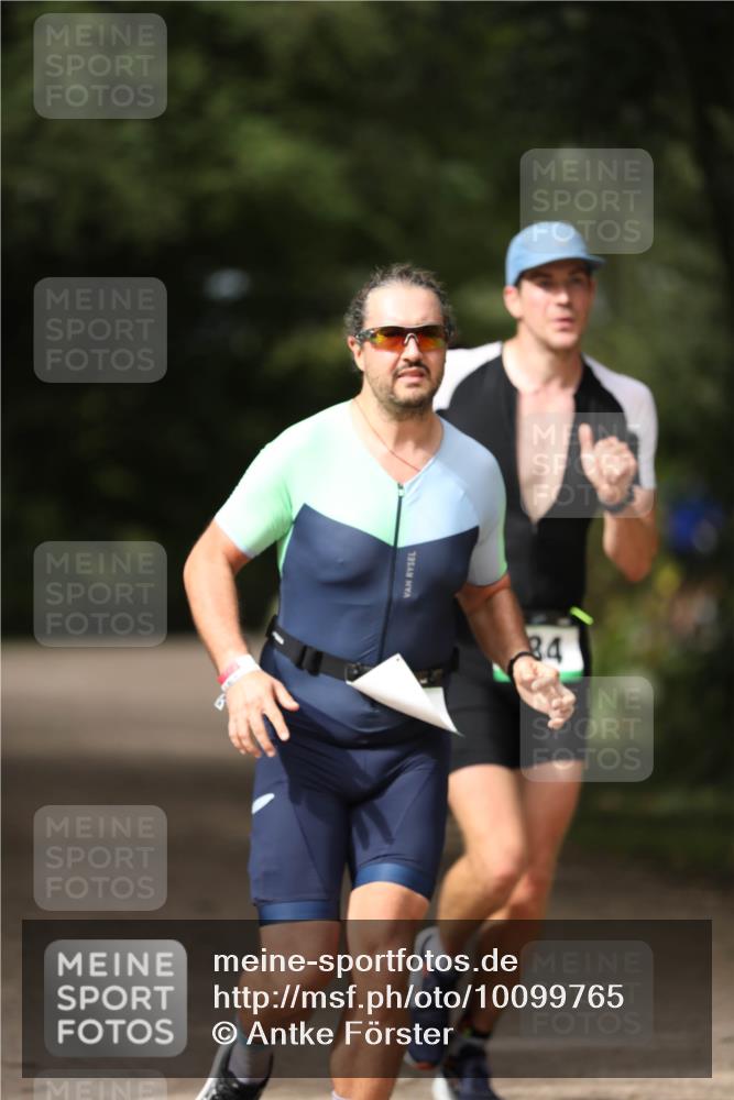 30.08.2026 - Elbe Triathlon Hamburg Antke Förster http://msf.ph/oto/10099765 30.08.2026 10:58:32 Laufen 84 meine-sportfotos.de