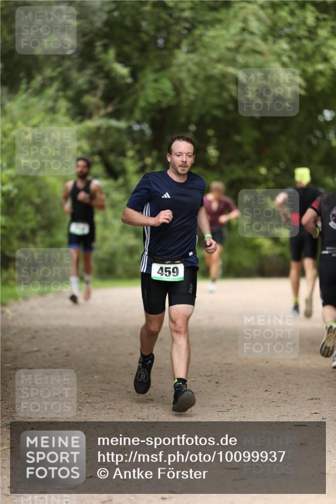 30.08.2026 - Elbe Triathlon Hamburg Antke Förster http://msf.ph/oto/10099937 30.08.2026 11:00:36 Laufen 459 meine-sportfotos.de