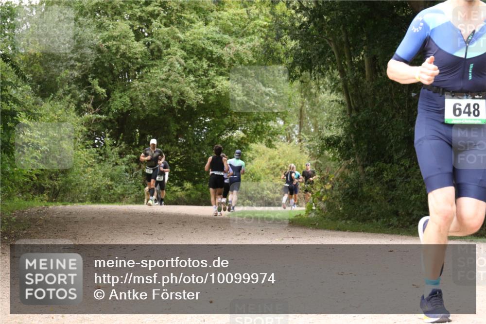 30.08.2026 - Elbe Triathlon Hamburg Antke Förster http://msf.ph/oto/10099974 30.08.2026 11:03:30 Laufen 147, 648 meine-sportfotos.de