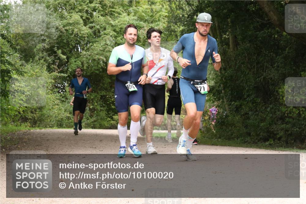 30.08.2026 - Elbe Triathlon Hamburg Antke Förster http://msf.ph/oto/10100020 30.08.2026 11:04:04 Laufen  meine-sportfotos.de