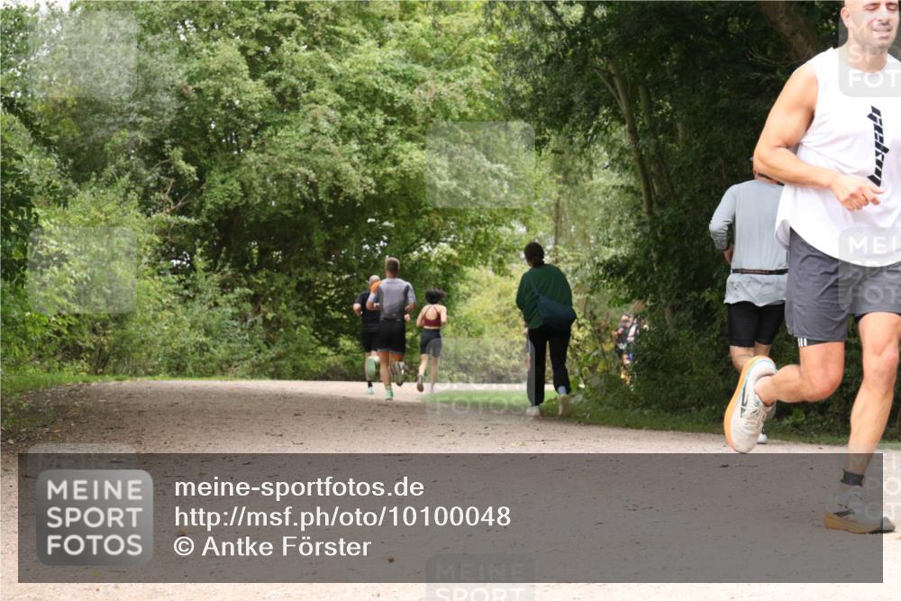 30.08.2026 - Elbe Triathlon Hamburg Antke Förster http://msf.ph/oto/10100048 30.08.2026 11:04:18 Laufen  meine-sportfotos.de