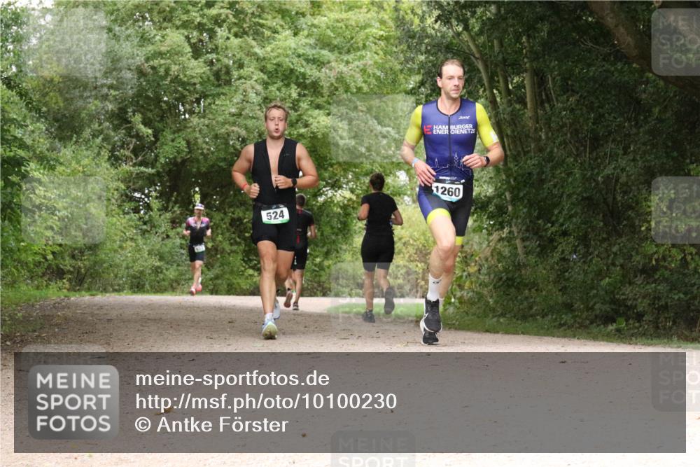 30.08.2026 - Elbe Triathlon Hamburg Antke Förster http://msf.ph/oto/10100230 30.08.2026 11:06:43 Laufen 524, 1260 meine-sportfotos.de