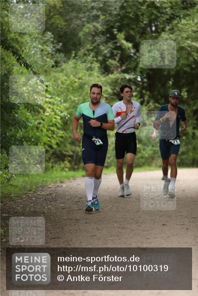 30.08.2026 - Elbe Triathlon Hamburg Antke Förster http://msf.ph/oto/10100319 30.08.2026 11:04:02 Laufen  meine-sportfotos.de