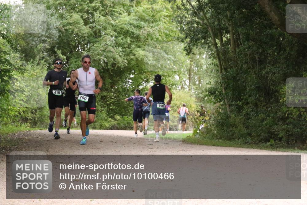 30.08.2026 - Elbe Triathlon Hamburg Antke Förster http://msf.ph/oto/10100466 30.08.2026 11:09:24 Laufen 415, 700, 798 meine-sportfotos.de