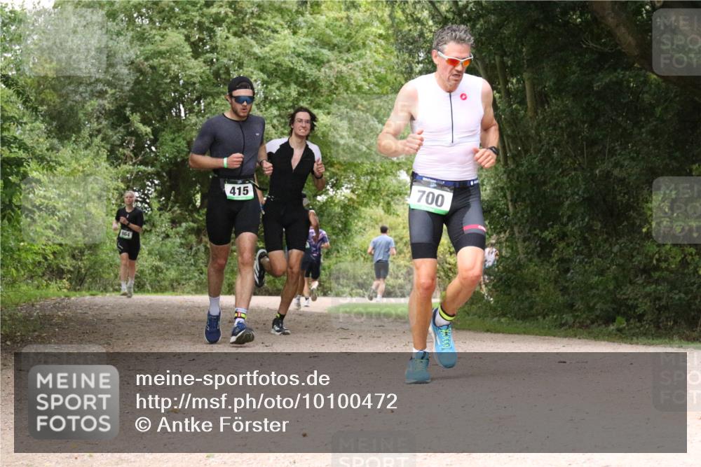 30.08.2026 - Elbe Triathlon Hamburg Antke Förster http://msf.ph/oto/10100472 30.08.2026 11:09:26 Laufen 864, 415, 700 meine-sportfotos.de