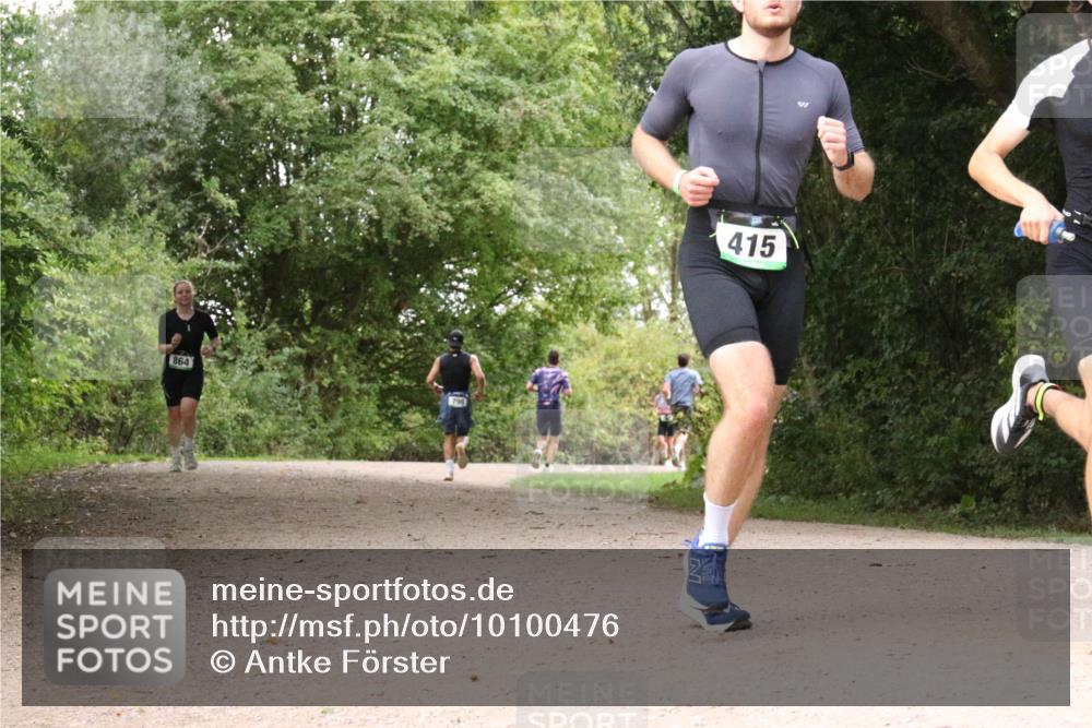 30.08.2026 - Elbe Triathlon Hamburg Antke Förster http://msf.ph/oto/10100476 30.08.2026 11:09:28 Laufen 864, 798, 415 meine-sportfotos.de