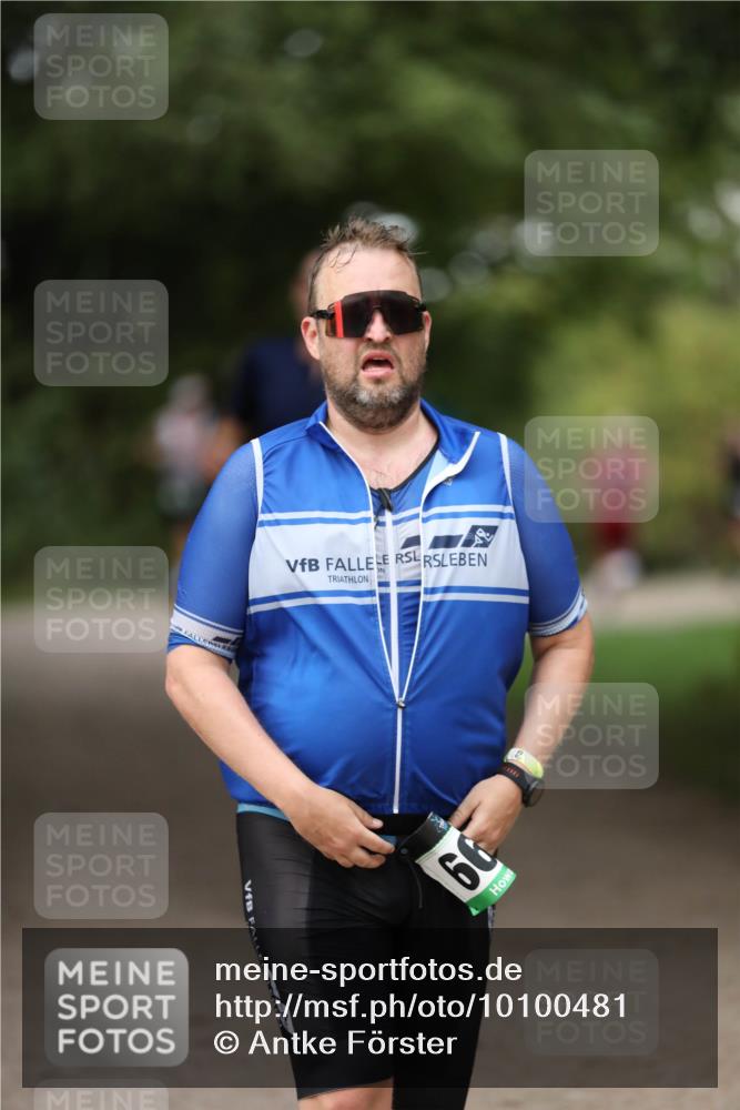 30.08.2026 - Elbe Triathlon Hamburg Antke Förster http://msf.ph/oto/10100481 30.08.2026 11:06:09 Laufen 66 meine-sportfotos.de