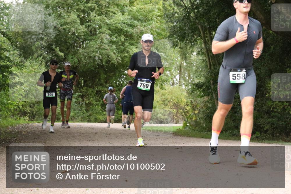 30.08.2026 - Elbe Triathlon Hamburg Antke Förster http://msf.ph/oto/10100502 30.08.2026 11:09:50 Laufen 395, 769, 558 meine-sportfotos.de