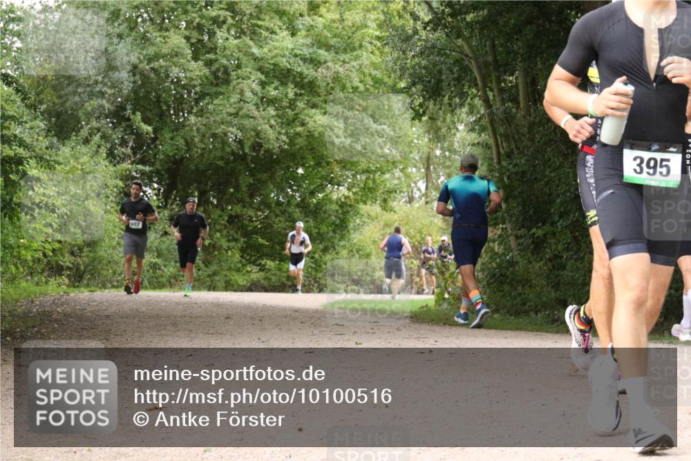 30.08.2026 - Elbe Triathlon Hamburg Antke Förster http://msf.ph/oto/10100516 30.08.2026 11:09:56 Laufen 395, 2 meine-sportfotos.de
