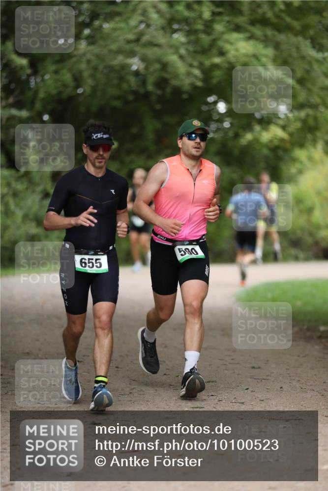 30.08.2026 - Elbe Triathlon Hamburg Antke Förster http://msf.ph/oto/10100523 30.08.2026 11:06:33 Laufen 0, 655, 590 meine-sportfotos.de
