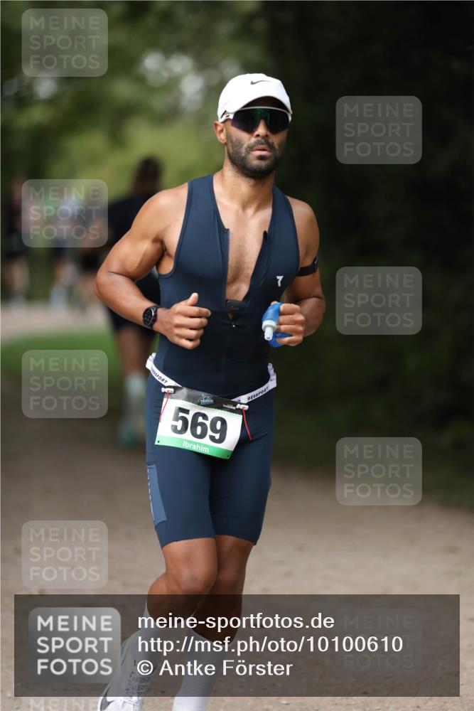 30.08.2026 - Elbe Triathlon Hamburg Antke Förster http://msf.ph/oto/10100610 30.08.2026 11:07:30 Laufen 569 meine-sportfotos.de