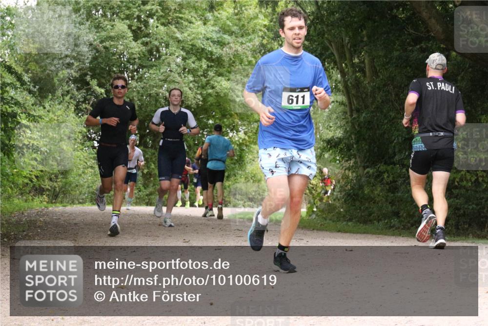 30.08.2026 - Elbe Triathlon Hamburg Antke Förster http://msf.ph/oto/10100619 30.08.2026 11:10:59 Laufen 611 meine-sportfotos.de