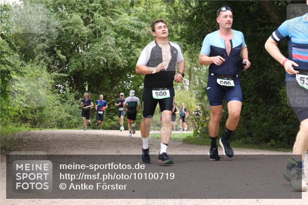 30.08.2026 - Elbe Triathlon Hamburg Antke Förster http://msf.ph/oto/10100719 30.08.2026 11:11:56 Laufen 500, 606, 53 meine-sportfotos.de