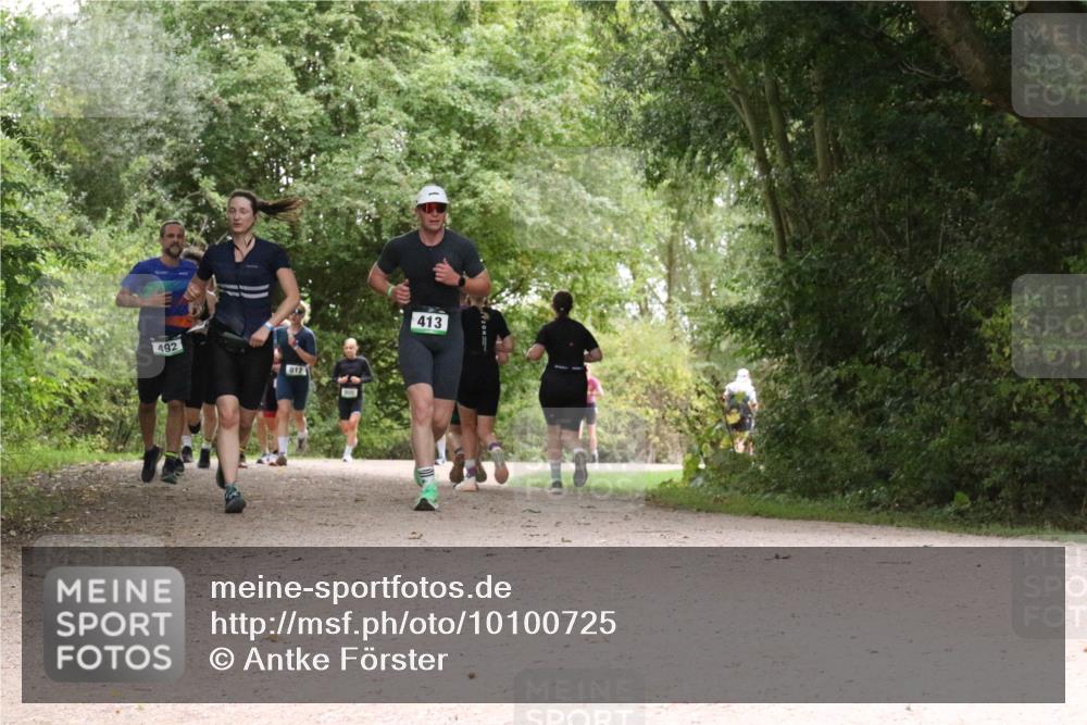 30.08.2026 - Elbe Triathlon Hamburg Antke Förster http://msf.ph/oto/10100725 30.08.2026 11:12:05 Laufen 492, 812, 413 meine-sportfotos.de