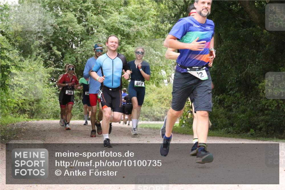 30.08.2026 - Elbe Triathlon Hamburg Antke Förster http://msf.ph/oto/10100735 30.08.2026 11:12:10 Laufen 346, 812, 12 meine-sportfotos.de