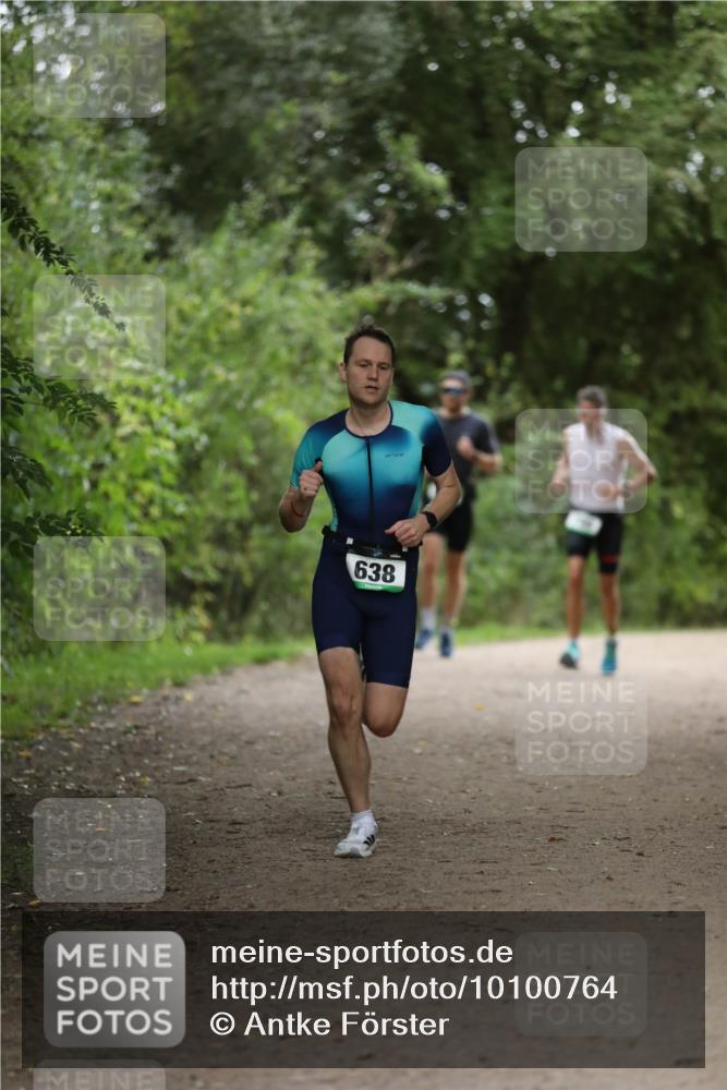 30.08.2026 - Elbe Triathlon Hamburg Antke Förster http://msf.ph/oto/10100764 30.08.2026 11:09:19 Laufen 638 meine-sportfotos.de